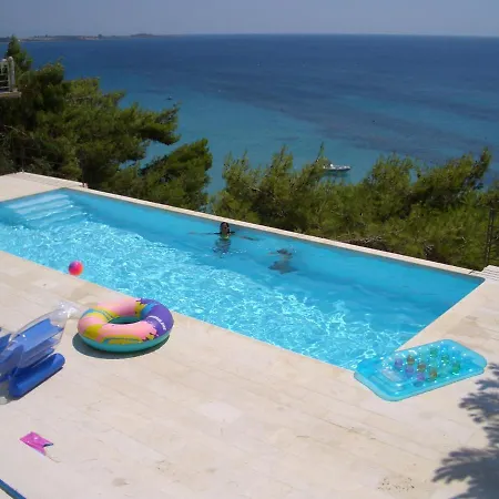 Villaparadiso Front Makris Gialos Villa Argostoli (Kefalonia)