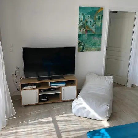 Villaparadiso Front Makris Gialos Villa *
