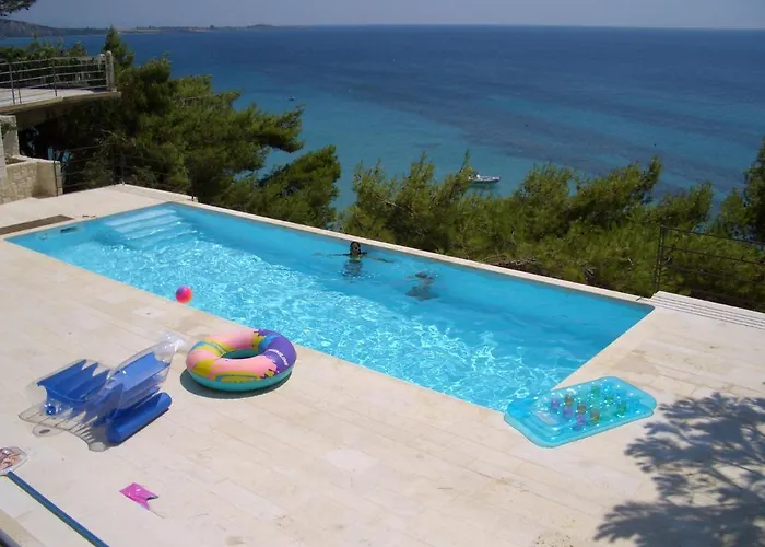 Villaparadiso Front Makris Gialos Villa Argostoli (Kefalonia)