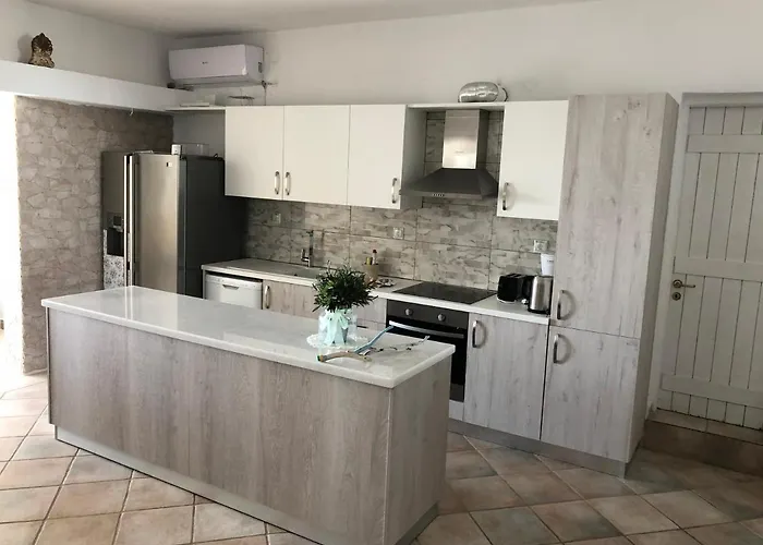 Villa Villaparadiso Front Makris Gialos Argostoli (Kefalonia)