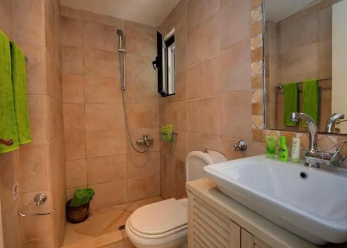 Villa Villaparadiso Front Makris Gialos *