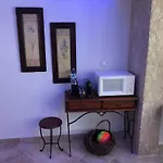 Villaparadiso Front Makris Gialos